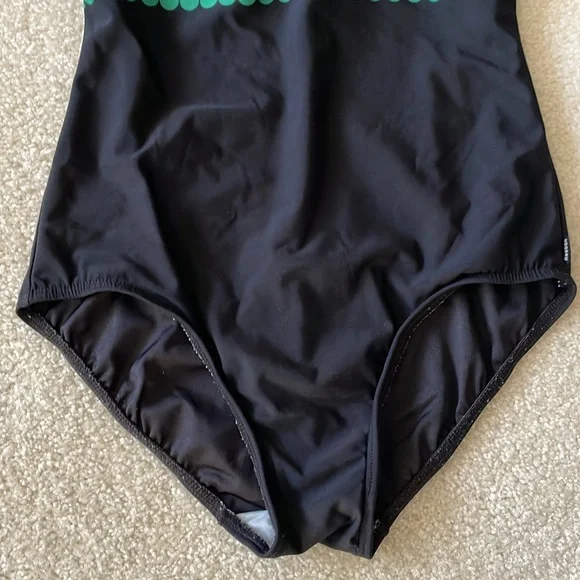 Reebok Women’s One Piece Swimsuit Square Neck Green Ombré Geometric Pattern - Picture 4 of 10